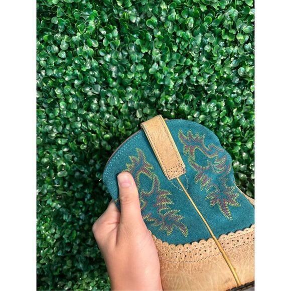 ARIAT Women’s Tan and Blue Suede Leather Fatbaby Boots Sz 6B - Picture 4 of 8